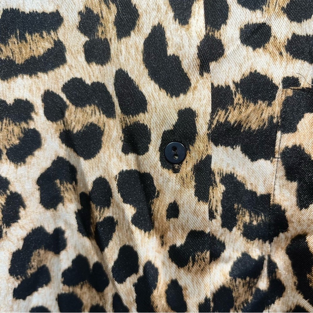 Zara Leopard Print Satin Button Down Blouse Long Sleeve Pocket Top Size S - Picture 6 of 6